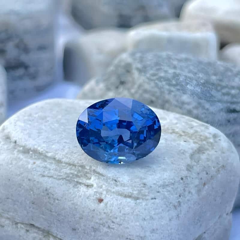 How to Identify a Genuine Ceylon Sapphire